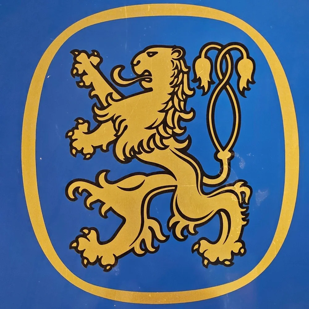 Lowenbrau Beer Tray Vintage Blue Gold‎ Lion Metal Barware Collectible